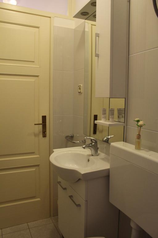 Rooms & Studio Bellina Skradin Exterior photo
