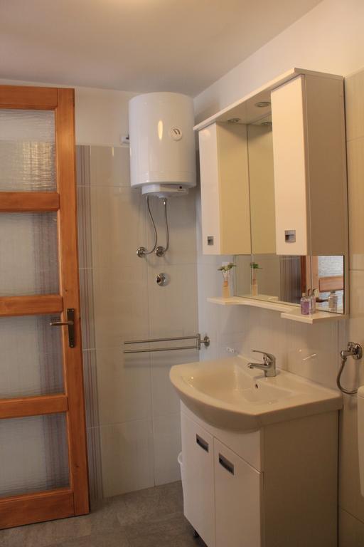 Rooms & Studio Bellina Skradin Exterior photo